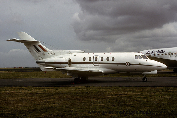 RAF 32 Squadron Hawker Siddeley HS.125 ZD703 (1989)