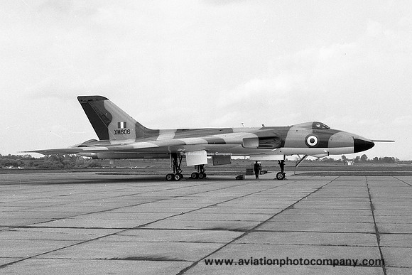 RAF Waddington Wing Avro Vulcan B.2 XM606 (1968)