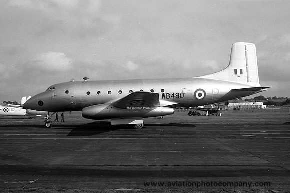 RAF Avro Ashton WB490 at Farnborough (1950)