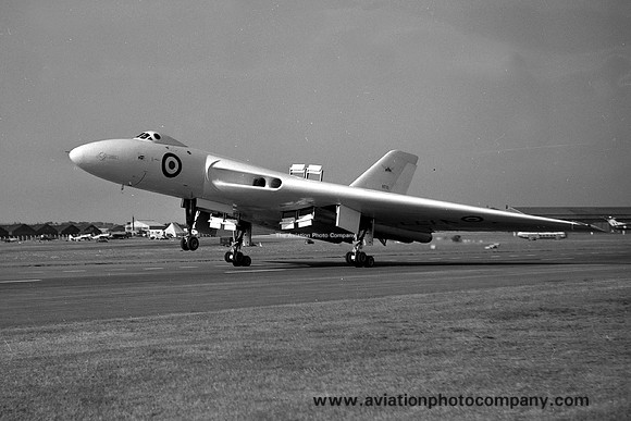 RAF Avro Vulcan B.1 VX770 at Franborough (1953)