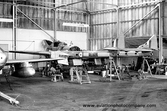 RAF 3/4 CAACU De Havilland Vampire T.11 XE928 (1969)
