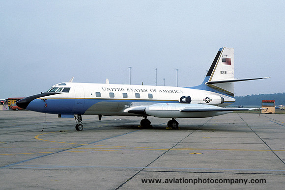 USAF 89 MAW Lockeed VC-140A Jetstar 61-2491 (1977)