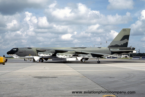 USAF 19th Bomb Wing Boeing B-52G 57-6500 (1976)