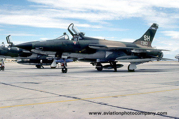 USAF AFRes 465 TFS Republic F-105D Thunderchief 62-4383 (1980)