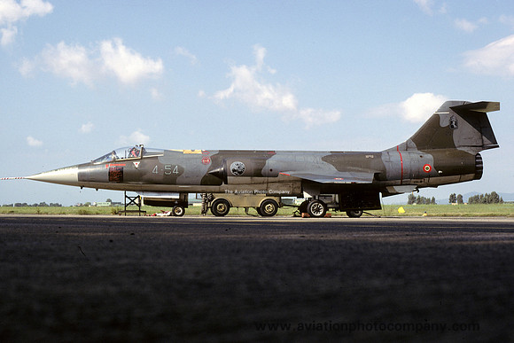 Italian Air Force 4 Stormo Lockheed F-104S Starfighter MM6733/4-54 (1996)