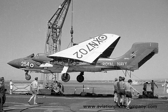 Royal Navy 893 Squadron De Havilland Sea Vixen FAW.2 XN702/254 onboard HMS Hermes (1970)