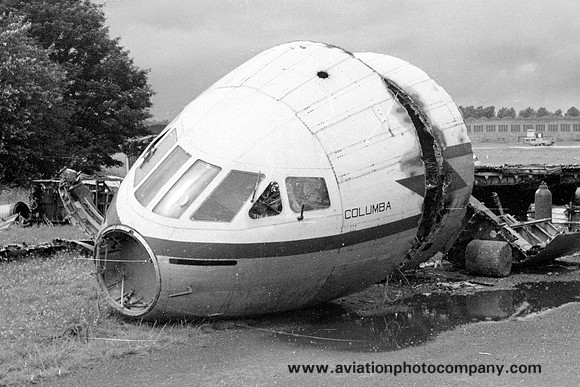 RAF De Havilland Comet C.2 XK715 nose dumped at Cosford (1973)
