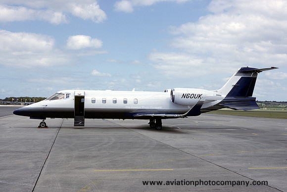 Learjet 35 N60UK (1994)