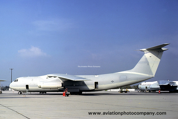USAF 438 MAW Lockheed C-141A Starlifter 67-0021 (1977)