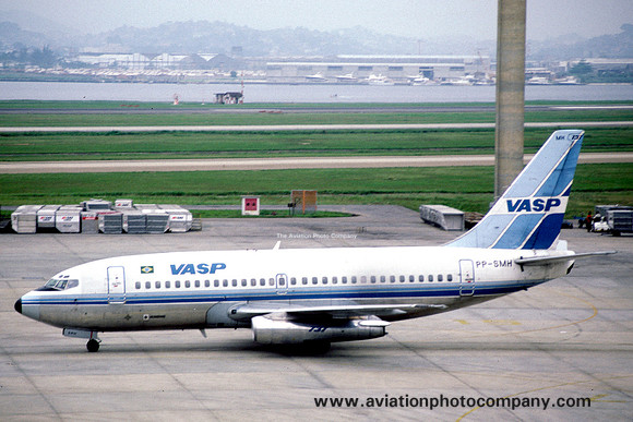 VASP Boeing 737-300 PP-SMH (1987)
