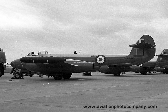 RAE Llanbedr Gloster Meteor U.15 RA432/T
