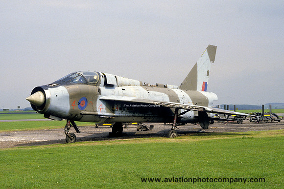 RAF English Electric Lightning T.5 "4" dumped at RAF Binbrook (1986)
