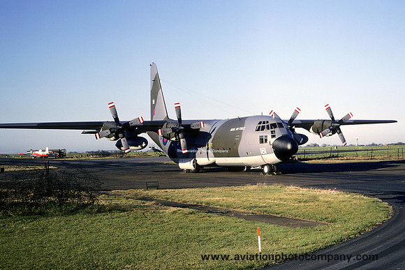 RAF Lyneham Transport Wing Lockheed C-130K Hercules C.1 XV181 (1978)