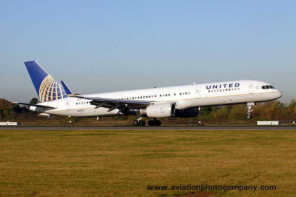 United Airlines Boeing 757-200 N19117 at Manchester (2012)