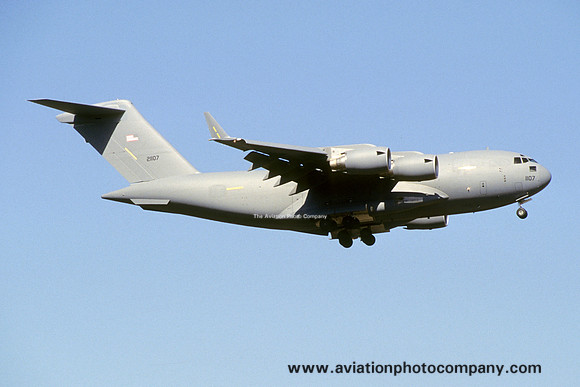 USAF McDonnell Douglas C-17A Globemaster 02-1107 (2004)