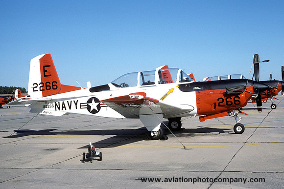 US Navy TAW-5 Beech T-34C Mentor 162266/E (1984)