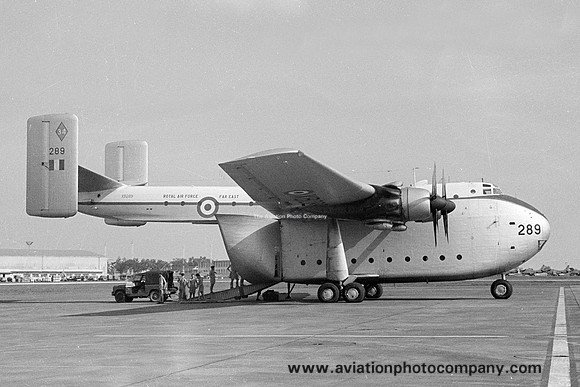 RAF 34 Squadron Blackburn Beverley C.1 XB289 (1965)
