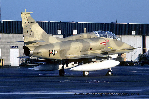 Kuwaiti Air Force Douglas TA-4KU 160210 at Prestwick (1978)