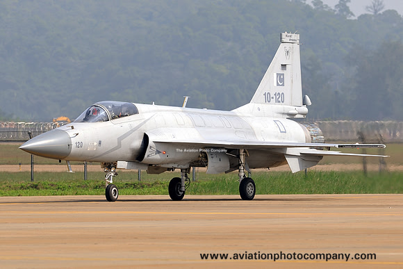 Pakistani Air Force 26 Squadron PAC JF-17 Thunder 10-120 at Zhuhai (2012)