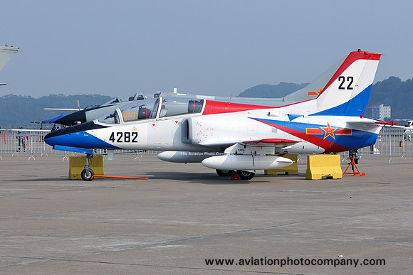 Chinese Air Force Hongdu JL-8 4282/22 at Zhuhai (2012)