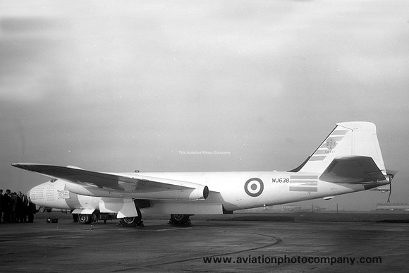 RAF A&AEE English Electric Canberra B.2 WJ638