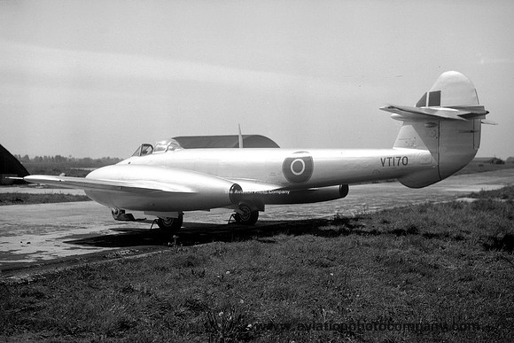 RAF Gloster Meteor F.4 VT170 (1948)