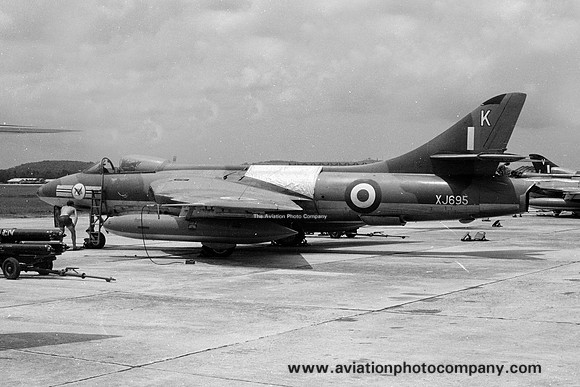 RAF 20 Squadron Hawker Hunter FGA.9 XJ695/K (1966)