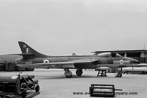 RAF 20 Squadron Hawker Hunter FGA.9 XG272/H (1965)