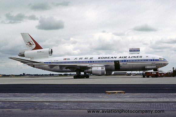 Korean Airlines Douglas DC-10-30 HL7339 (1979)