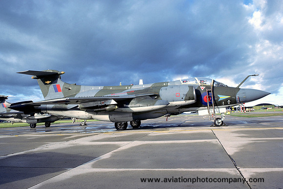 RAF 208 Squadron Blackburn Buccaneer S.2B XZ430 (1977)