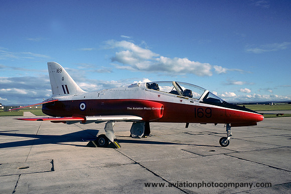RAF 4 FTS HS Hawk T.1 XX169 (1977)