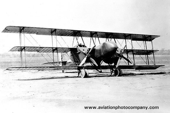 La Pere LUSAC Tri-Plane