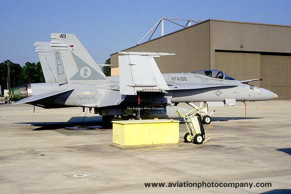 US Navy VFA-105 McDonnell Douglas F/A-18C 164256/AC411 (1998)