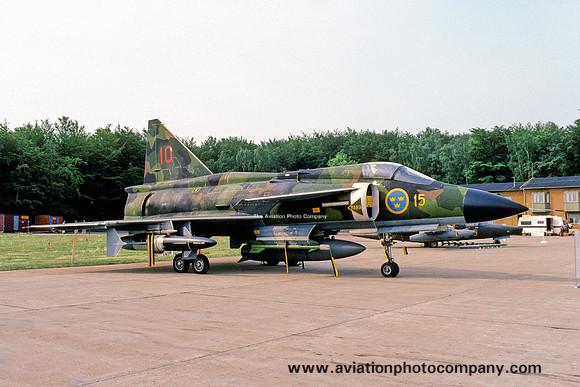 Swedish Air Force F15 SAAB AJ-37 Viggen 37051/10 (1978)