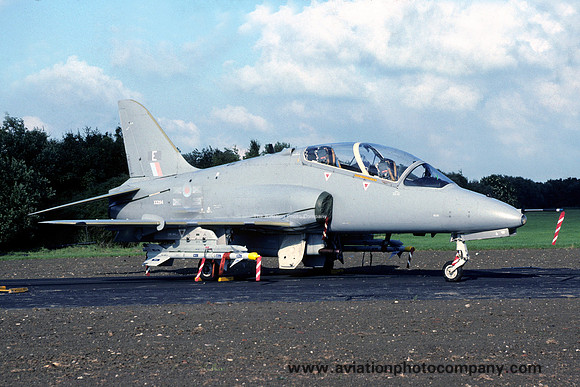 RAF 2 TWU 151 Squadron Hawker Siddeley Hawk T.1A XX284/E (1990)