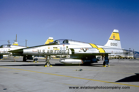 USAF 405 TTW 425 TFTS Northrop F-5E Tiger 72-1406/LA (1980)