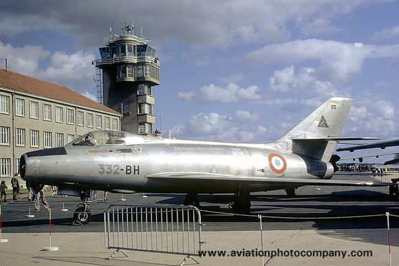 French Air Force CEV Dassault Mystere 4A 85/332-BH (1974)