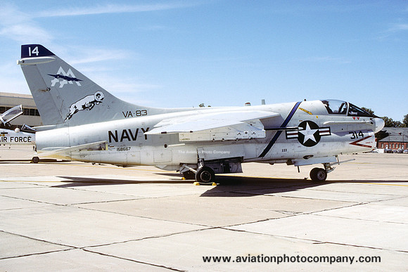 US Navy VA-83 LTV A-7E Corsair 158667/AA-314 (1980)