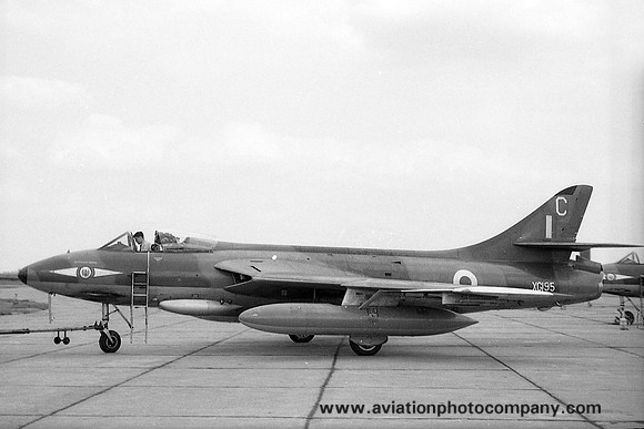 RAF 1 Squadron Hawker Hunter FGA.9 XG195/C (1962)