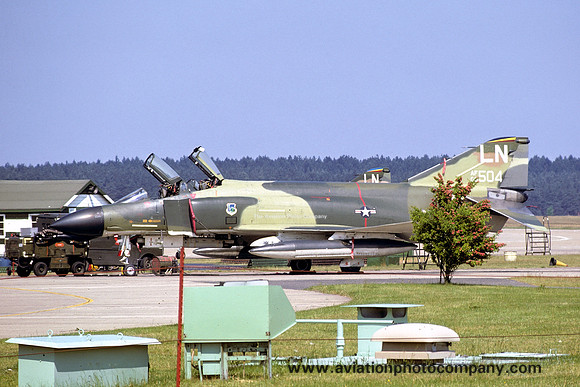 USAF 48th TFW McDonnell F-4D Phantom 66-7504/LN (1975)