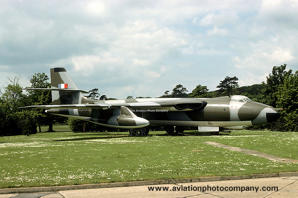 RAF Vickers Valiant B.1 XD818 Preserved at Marham (1979)