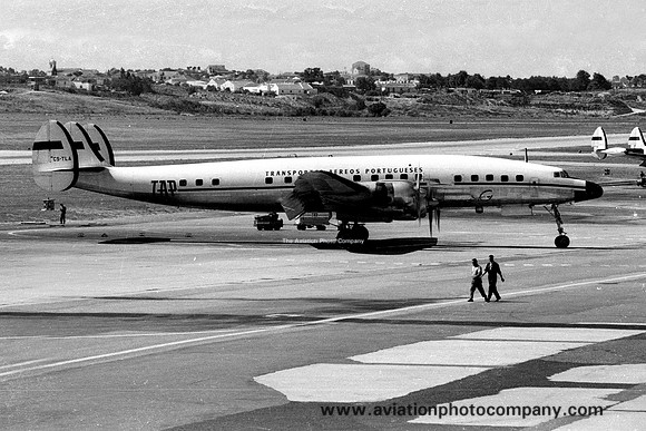 TAP Air Portugal Lockheed L-1049G-82 Super Constellation CS-TLA (1967)