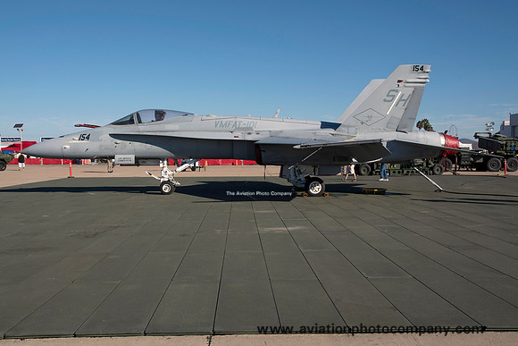 US Marines VMFAT-101 McDonnell Douglas F/A-18C 164039/SH-154 at the Miramar Airshow (2014)
