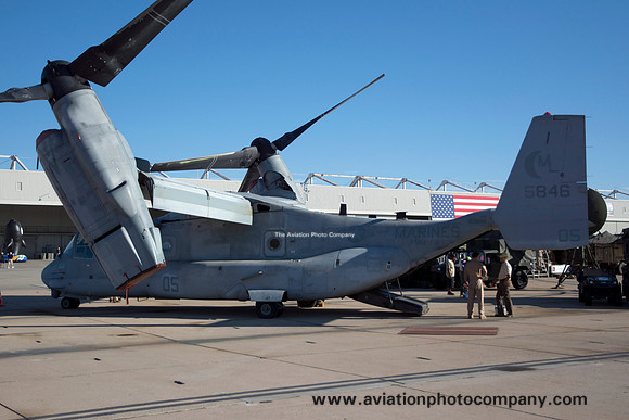 US Marines VMM-764 Bell-Boeing MV-22B 165846/ML-05 at the Miramar Airshow (2014)