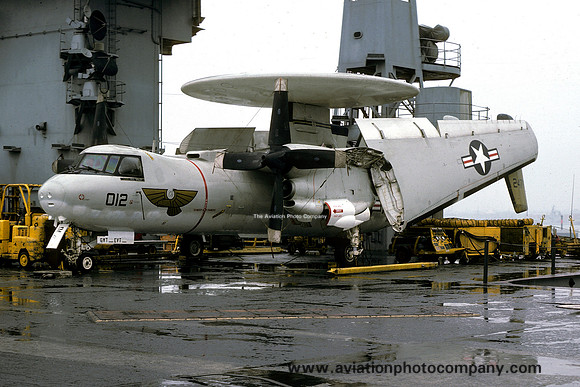 USN VAW-112 Grumman E-2B 152477/AJ012 onbaord USS Nimitz (1978)