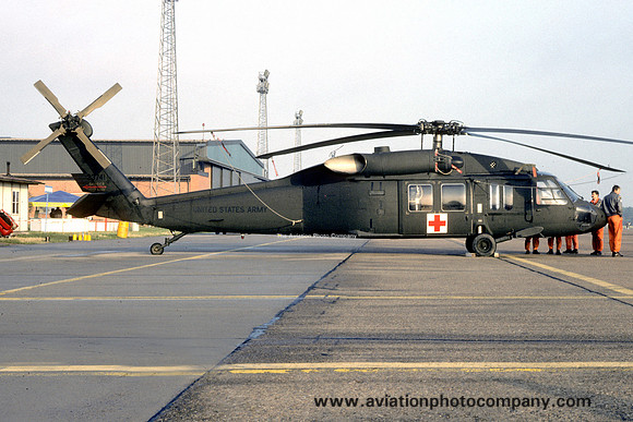 US Army 421st Medical Company Sikorsky UH-60A Blackhawk 82-23741 (1984)