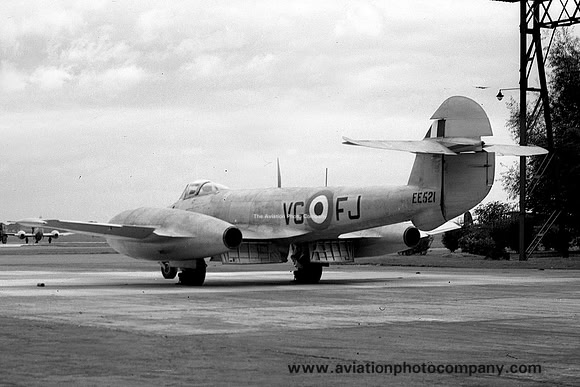 RAF CGS Gloster Meteor F.4 EE521