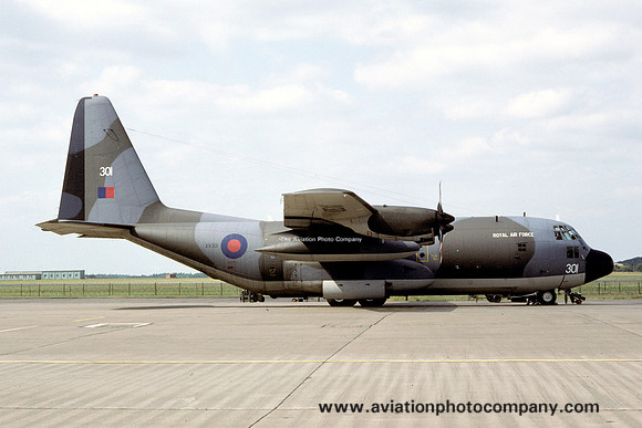 RAF Lyneham Transport Wing Lockheed C-130K Hercules C.1 XV301 (1979)