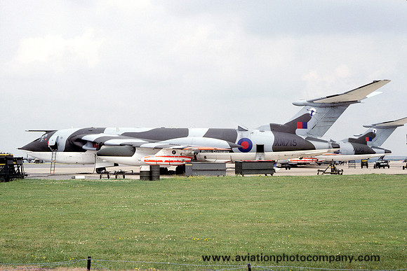 RAF 55 Squadron Handley Page Victor K.2 XM715 (1979)