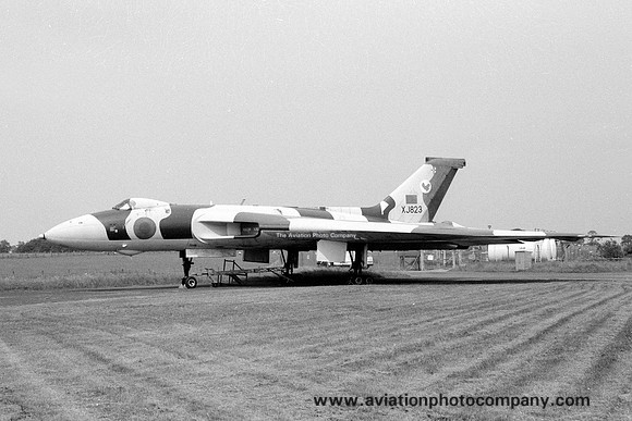 RAF 27 Squadron Avro Vulcan B.2 XJ823 Displayed at Crosby (1999)